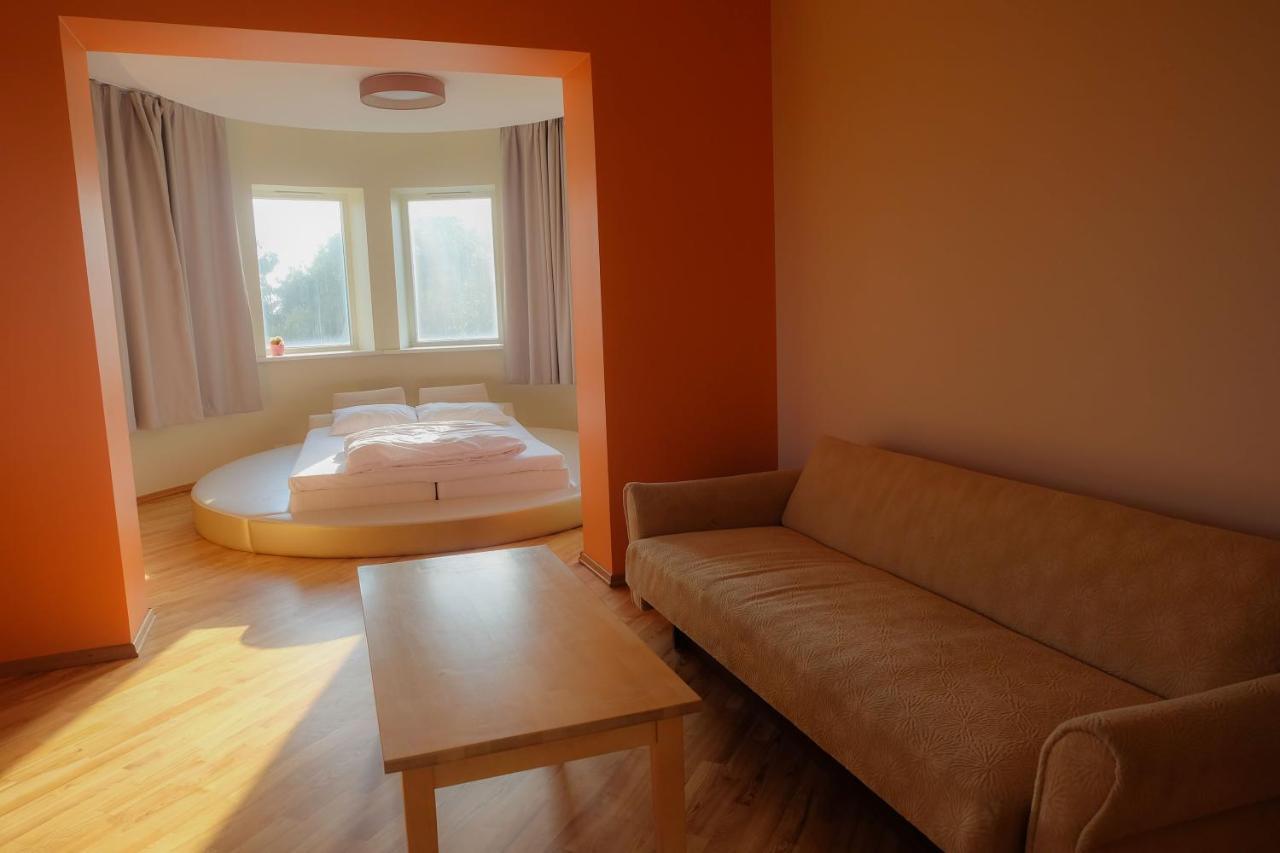 A&L Private Rooms In Kaunas Ngoại thất bức ảnh